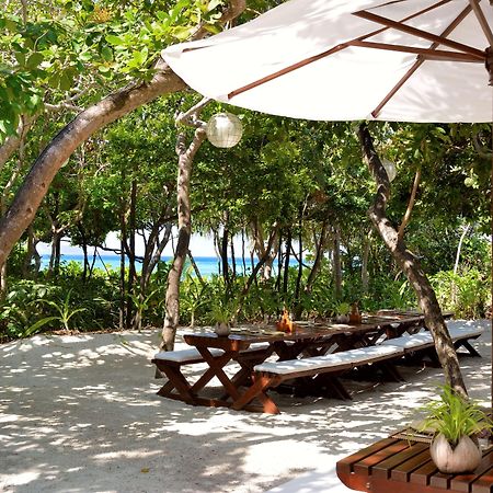 Amanpulo Hotel Pamalican Island Exterior foto